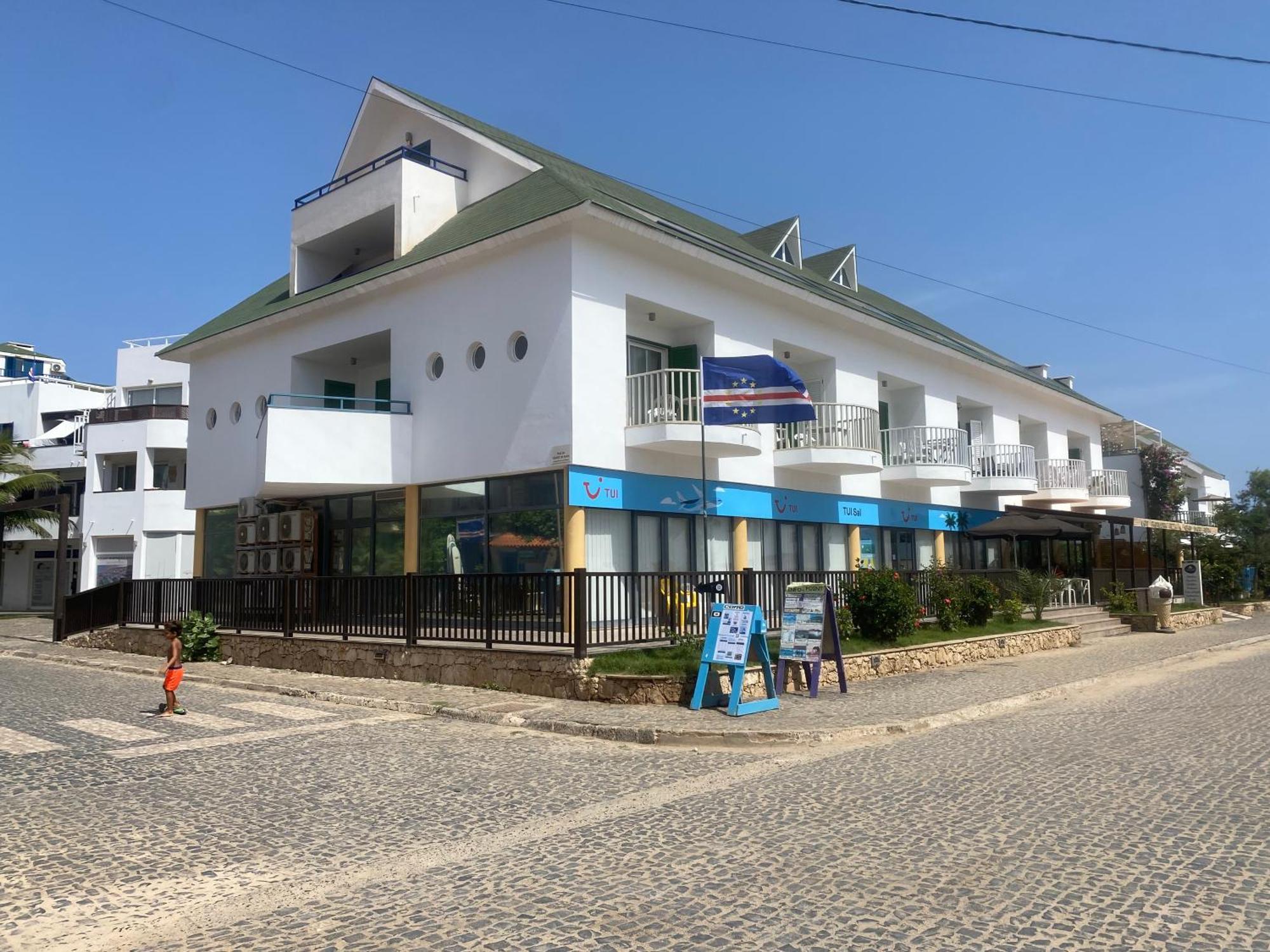 Leme Bedje - By Bobbywashere Santa Maria Exterior foto
